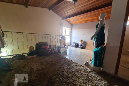 Casa para alugar com 147m², 4 quartos e 2 vagassuíte