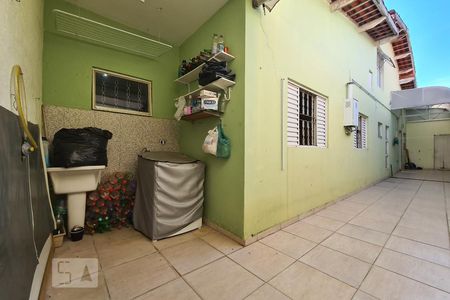 Casa para alugar com 147m², 4 quartos e 2 vagasÁrea Externa