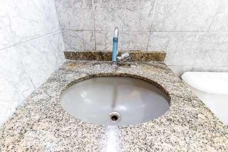 Apartamento à venda com 56m², 2 quartos e 1 vagaBanheiro