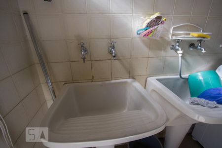 Casa à venda com 570m², 4 quartos e 4 vagasDetalhe Área de Serviço