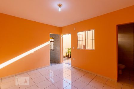 Sala de casa para alugar com 1 quarto, 50m² em Vila Nair, São Paulo
