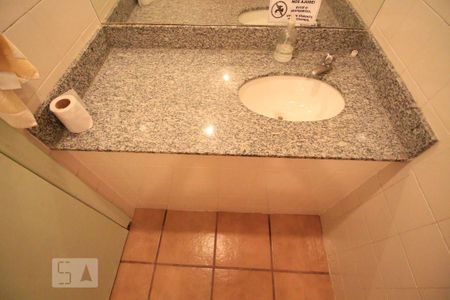 Casa à venda com 400m², 5 quartos e 3 vagasBanheiro de Serviço