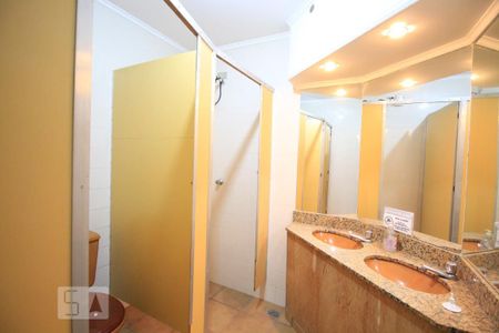 Casa à venda com 400m², 5 quartos e 3 vagasBanheiro de Serviço