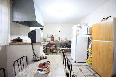 Casa à venda com 400m², 5 quartos e 3 vagasCozinha