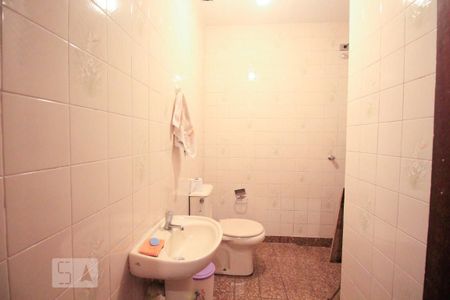 Casa à venda com 400m², 5 quartos e 3 vagasBanheiro de Serviço