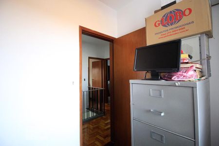 Casa à venda com 400m², 5 quartos e 3 vagasQuarto 2