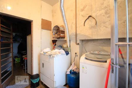 Casa à venda com 400m², 5 quartos e 3 vagasLavanderia