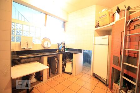 Casa à venda com 400m², 5 quartos e 3 vagasChurrasqueira