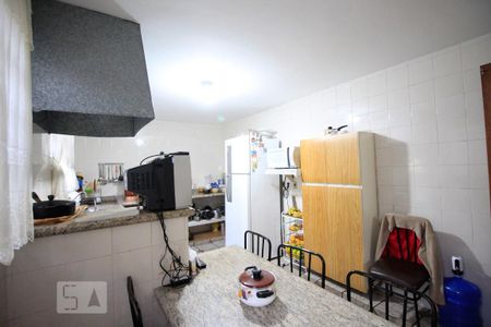Casa à venda com 400m², 5 quartos e 3 vagasCozinha