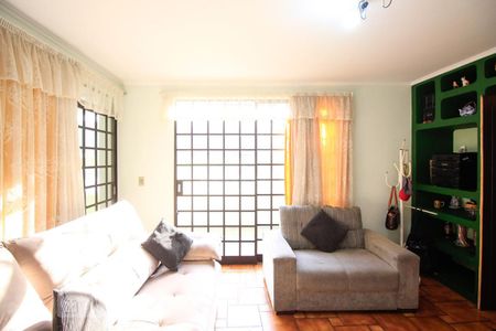 Casa à venda com 400m², 5 quartos e 3 vagasSala de TV