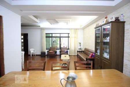 Sala de casa à venda com 5 quartos, 400m² em Parque Jabaquara, São Paulo