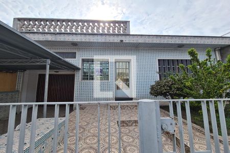 Casa para alugar com 150m², 2 quartos e 2 vagasEntrada