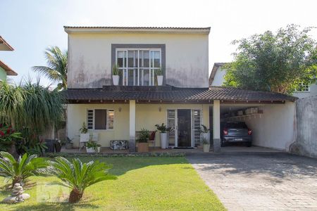 Casa de condomínio para alugar com 620m², 4 quartos e 4 vagas Casa de condomínio para alugar com 620m², 4 quartos e 4 vagasJardim