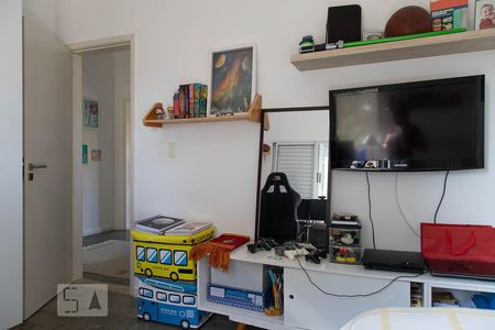 Casa de condomínio para alugar com 620m², 4 quartos e 4 vagas Casa de condomínio para alugar com 620m², 4 quartos e 4 vagasQuarto 1