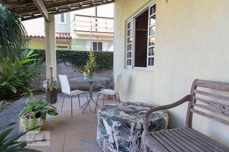 Casa de condomínio para alugar com 620m², 4 quartos e 4 vagas Casa de condomínio para alugar com 620m², 4 quartos e 4 vagasVaranda