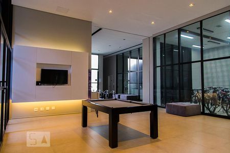 Studio para alugar com 29m², 1 quarto e sem vaga Studio para alugar com 29m², 1 quarto e sem vagaÁrea comum - Sala de Jogos