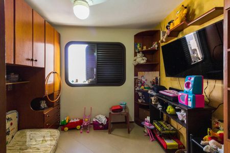 Apartamento à venda com 164m², 4 quartos e 3 vagasQuarto 3