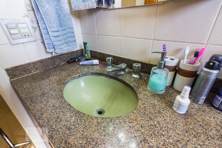 Apartamento à venda com 164m², 4 quartos e 3 vagasBanheiro