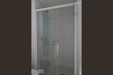 Banheiro de kitnet/studio para alugar com 1 quarto, 34m² em Brás, São Paulo