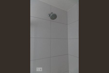 Banheiro de kitnet/studio para alugar com 1 quarto, 34m² em Brás, São Paulo