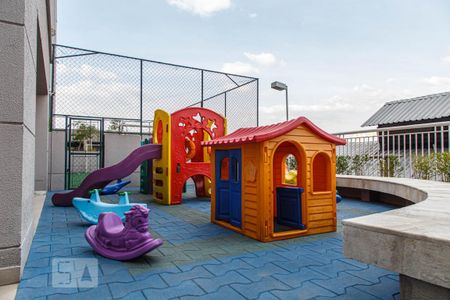 Studio à venda com 34m², 1 quarto e 1 vaga Studio à venda com 34m², 1 quarto e 1 vagaPlayground