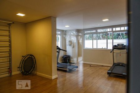 Studio à venda com 34m², 1 quarto e 1 vaga Studio à venda com 34m², 1 quarto e 1 vagaAcademia