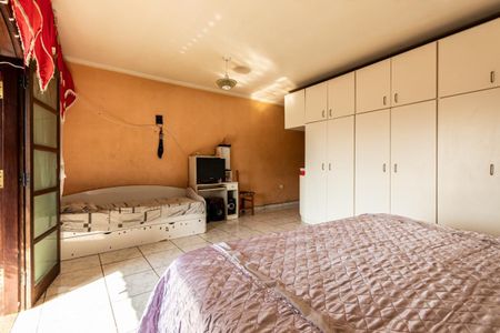 Apartamento à venda com 340m², 4 quartos e 4 vagas Apartamento à venda com 340m², 4 quartos e 4 vagasSuíte 1