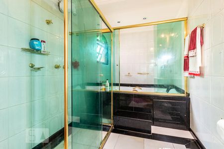 Apartamento à venda com 340m², 4 quartos e 4 vagas Apartamento à venda com 340m², 4 quartos e 4 vagasBanheiro suíte 1