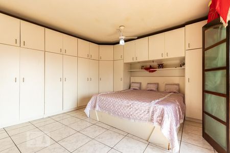 Apartamento à venda com 340m², 4 quartos e 4 vagas Apartamento à venda com 340m², 4 quartos e 4 vagasSuíte 1