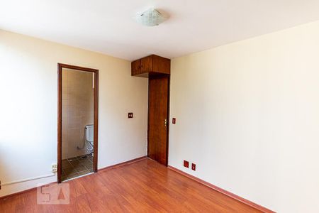 Suite  de apartamento à venda com 2 quartos, 72m² em Santa Rosa, Niterói