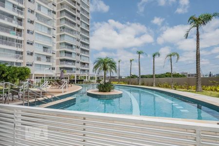 Apartamento à venda com 85m², 2 quartos e 2 vagas Apartamento à venda com 85m², 2 quartos e 2 vagasÁrea Comum - Piscina