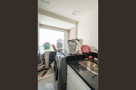 Apartamento à venda com 85m², 2 quartos e 2 vagas Apartamento à venda com 85m², 2 quartos e 2 vagasÁrea de Serviço