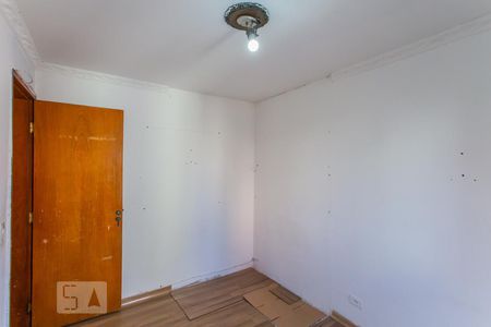 Apartamento à venda com 54m², 2 quartos e 1 vagaQuarto 02
