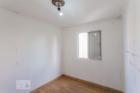 Apartamento à venda com 54m², 2 quartos e 1 vagaQuarto 02