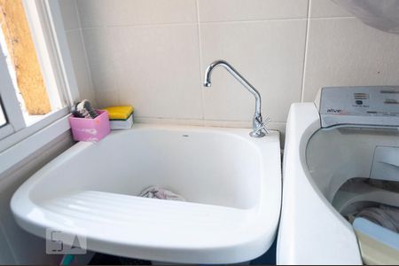 Apartamento à venda com 64m², 2 quartos e 1 vagaCozinha