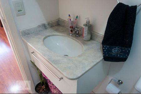 Apartamento à venda com 64m², 2 quartos e 1 vagaBanheiro