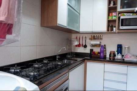 Apartamento à venda com 64m², 2 quartos e 1 vagaCozinha
