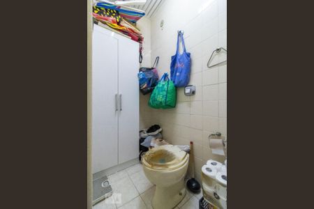 Apartamento à venda com 93m², 3 quartos e 1 vaga Apartamento à venda com 93m², 3 quartos e 1 vagaBanheiro de Serviço