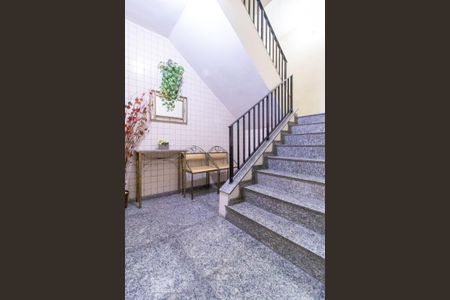 Apartamento à venda com 93m², 3 quartos e 1 vaga Apartamento à venda com 93m², 3 quartos e 1 vagaAcesso a Escada