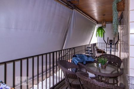 Apartamento à venda com 93m², 3 quartos e 1 vaga Apartamento à venda com 93m², 3 quartos e 1 vagaVista do Quarto 1