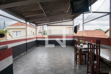 Casa à venda com 217m², 3 quartos e 1 vagaVaranda