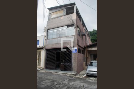 Casa à venda com 217m², 3 quartos e 1 vagaFachada