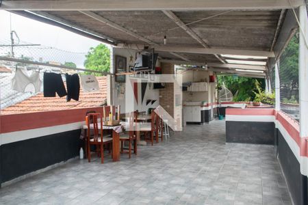 Casa à venda com 217m², 3 quartos e 1 vagaVaranda