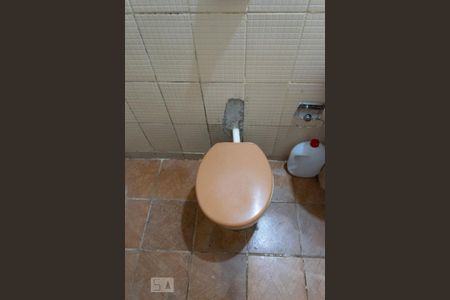 Casa à venda com 100m², 1 quarto e 1 vagaBanheiro