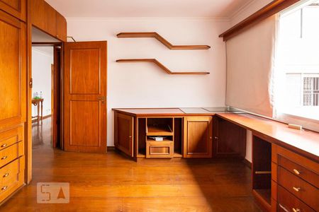 Apartamento à venda com 214m², 4 quartos e 1 vagaQuarto 1