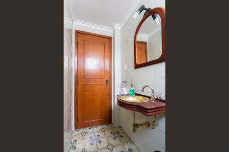 Apartamento à venda com 214m², 4 quartos e 1 vagaLavabo