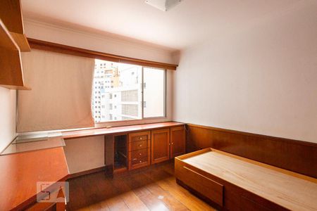 Apartamento à venda com 214m², 4 quartos e 1 vagaQuarto 1