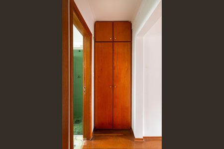 Apartamento à venda com 214m², 4 quartos e 1 vagaCorredor