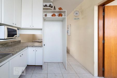 Apartamento à venda com 214m², 4 quartos e 1 vagaCozinha