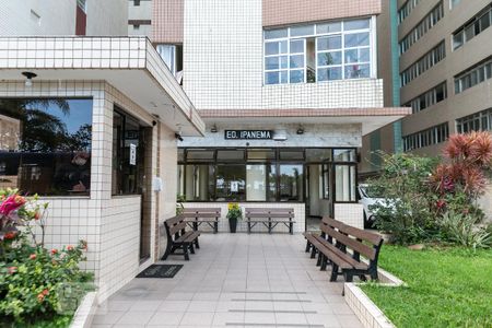 Apartamento para alugar com 70m², 1 quarto e 1 vaga Apartamento para alugar com 70m², 1 quarto e 1 vagaEntrada
